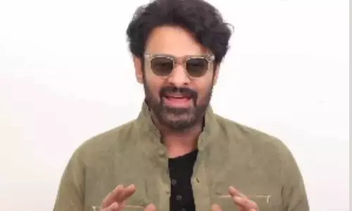 Prabhas की जापानी बोलने की कला देखिए