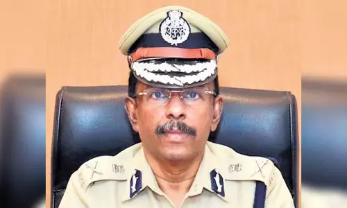 Kerala: केरल सरकार ने एडीजीपी एम आर अजित कुमार की पदोन्नति को मंजूरी दी Kerala: केरल सरकार ने एडीजीपी एम आर अजित कुमार की पदोन्नति को मंजूरी दी