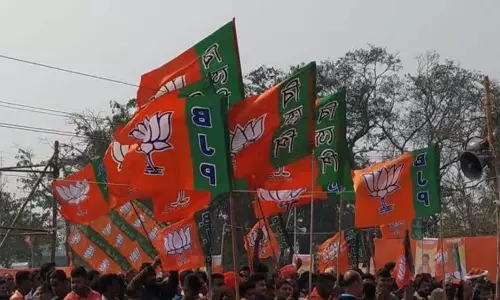 Kerala: डीवाईएफआई नेता एम लेनिन सीपीएम छोड़कर भाजपा में शामिल Kerala: डीवाईएफआई नेता एम लेनिन सीपीएम छोड़कर भाजपा में शामिल