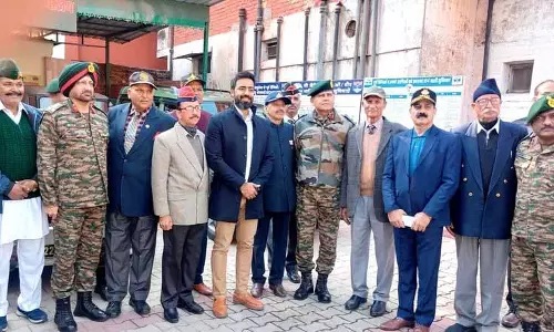 Himachal: सेना कमांडर ने पूर्व सैनिकों के लिए सुविधाओं का निरीक्षण किया