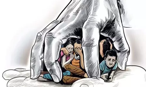 Andhra: मध्य प्रदेश के दो नाबालिगों को प्रकाशम में बंधुआ मजदूरी से बचाया गया Andhra: मध्य प्रदेश के दो नाबालिगों को प्रकाशम में बंधुआ मजदूरी से बचाया गया