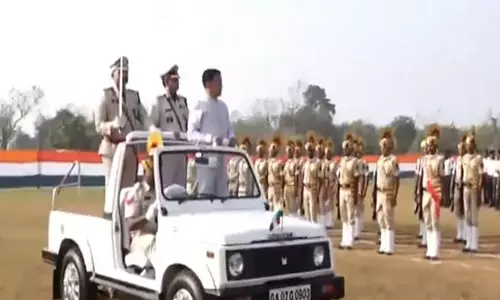 राष्ट्रपति मुर्मू, Goa CM ने गोवा मुक्ति दिवस पर श्रद्धांजलि अर्पित की राष्ट्रपति मुर्मू, Goa CM ने गोवा मुक्ति दिवस पर श्रद्धांजलि अर्पित की