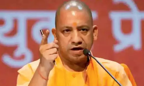 Bareilly में सीएम योगी और अधिकारियों को धमकी देने वाला व्यक्ति गिरफ्तार Bareilly में सीएम योगी और अधिकारियों को धमकी देने वाला व्यक्ति गिरफ्तार