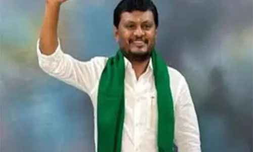 चन्नागिरी विधायक बसवराजू वी. शिवगंगा ने Davanagere के प्रभारी मंत्री मल्लिकार्जुन को बदलने की मांग की