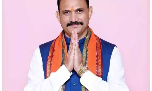 स्वास्थ्य मंत्री श्याम बिहारी जायसवाल ने हमर अस्पतालों की जांच कराने की घोषणा की स्वास्थ्य मंत्री श्याम बिहारी जायसवाल ने हमर अस्पतालों की जांच कराने की घोषणा की