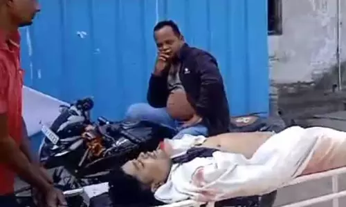 स्टील प्लांट में श्रमिक पर गिरा प्लेट, मौत