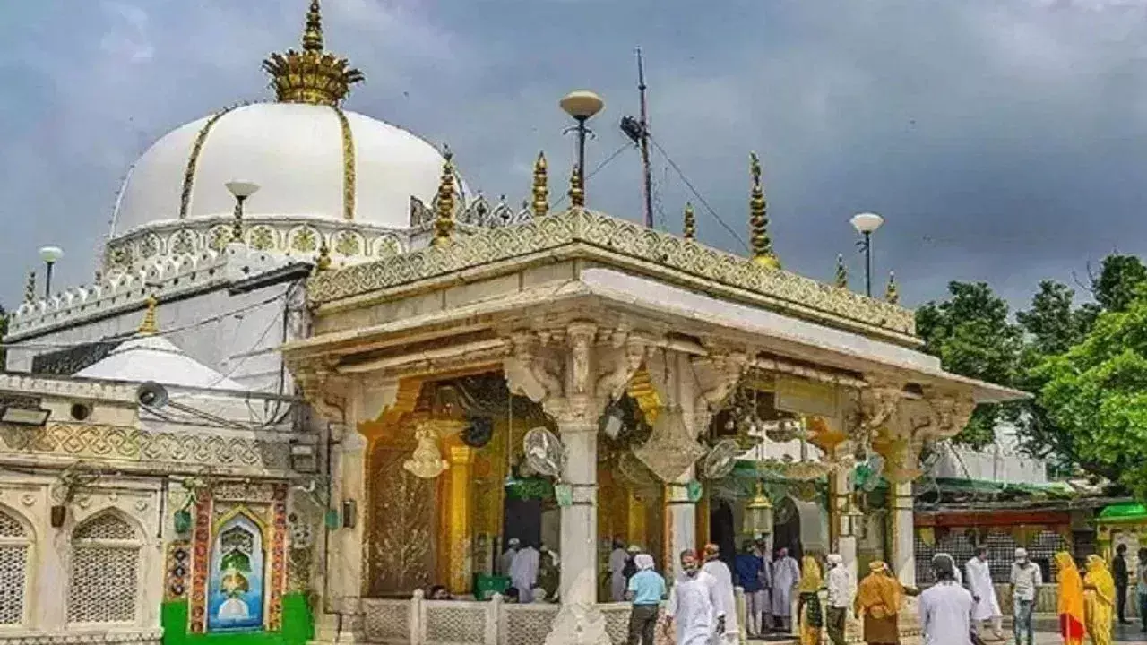 Ajmer दरगाह को लेकर कल सिविल कोर्ट में होगी सुनवाई Ajmer दरगाह को लेकर कल सिविल कोर्ट में होगी सुनवाई