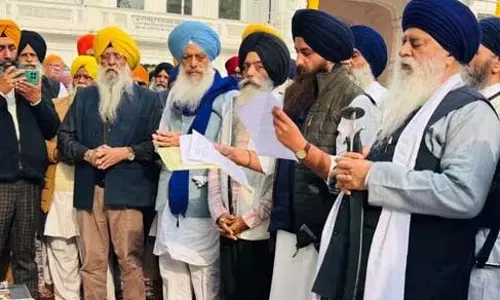 Punjab: दल खालसा समर्थित सिख कट्टरपंथियों ने तख्त को ज्ञापन सौंपा