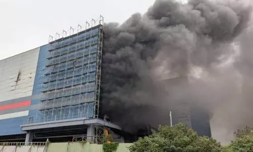BIG BREAKING: ताइवान में निर्माणाधीन इमारत में लगी भीषण आग, नौ लोगों की मौत BIG BREAKING: ताइवान में निर्माणाधीन इमारत में लगी भीषण आग, नौ लोगों की मौत