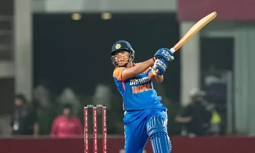 T20I: रिचा घोष ने 18 गेंदों में अर्धशतक जड़ा, सर्वकालिक रिकॉर्ड की बराबरी की T20I: रिचा घोष ने 18 गेंदों में अर्धशतक जड़ा, सर्वकालिक रिकॉर्ड की बराबरी की