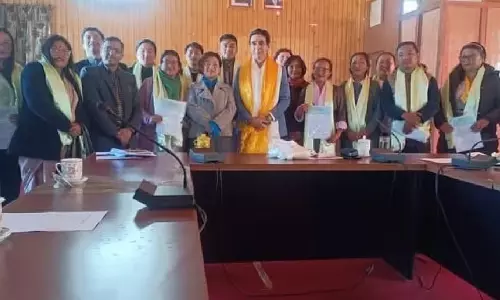Sikkim: वन धन विकास केंद्रों को 51.76 लाख की अनुदान सहायता मिली Sikkim: वन धन विकास केंद्रों को 51.76 लाख की अनुदान सहायता मिली