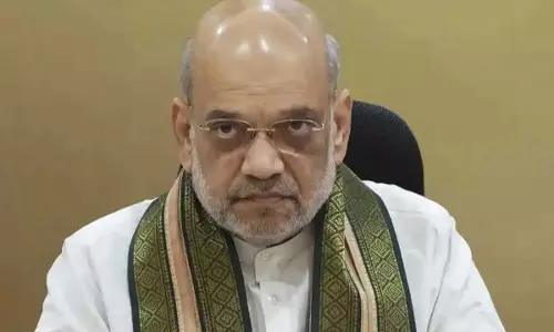 Osmania University के छात्रों ने अमित शाह का पुतला जलाया