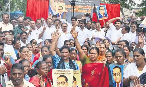 DMK और सहयोगियों ने अंबेडकर पर शाह की टिप्पणी का विरोध किया