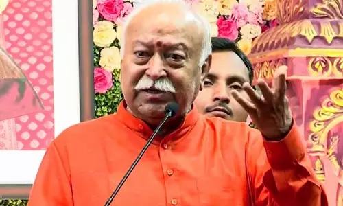 पुणे में हिंदू सेवा महोत्सव में RSS chief ने कहा- सेवा मानवता का धर्म है