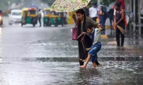 IMD ने आगामी दिनों में हल्की से मध्यम बारिश का अनुमान लगाया