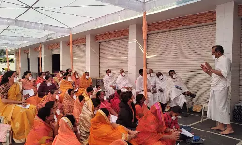 धर्म का उपयोग पाप को धोने के लिए नहीं पापों से बचने के लिए कीजिए धर्म का उपयोग पाप को धोने के लिए नहीं पापों से बचने के लिए कीजिए