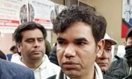 मंडलायुक्त ने श्रीनगर में राष्ट्रीय स्वच्छ वायु कार्यक्रम के कार्यान्वयन की समीक्षा की