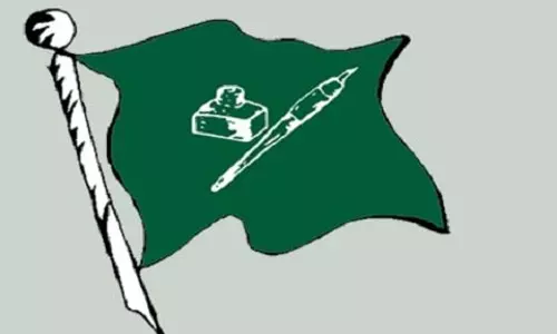 J-K: कश्मीरी शॉल पर प्रस्तावित जीएसटी वृद्धि से पीडीपी चिंतित