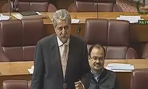 मंत्रियों की अनुपस्थिति पर PPP MP ने नेशनल असेंबली से वॉकआउट किया