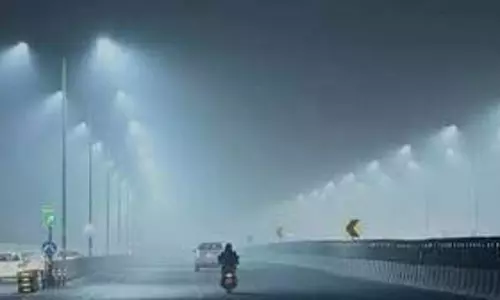 Mumbai का मौसम और आज का AQI Mumbai का मौसम और आज का AQI