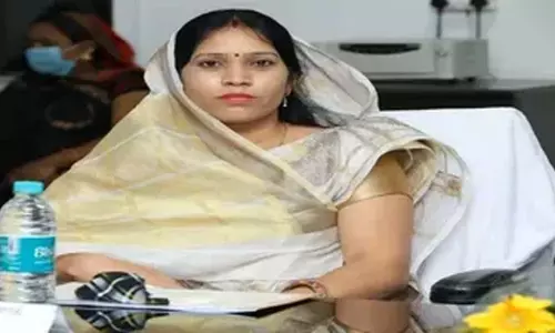 विधानसभा में रोने लगी कांग्रेस की महिला विधायक, जबरन FIR दर्ज करने का लगाया आरोप विधानसभा में रोने लगी कांग्रेस की महिला विधायक, जबरन FIR दर्ज करने का लगाया आरोप