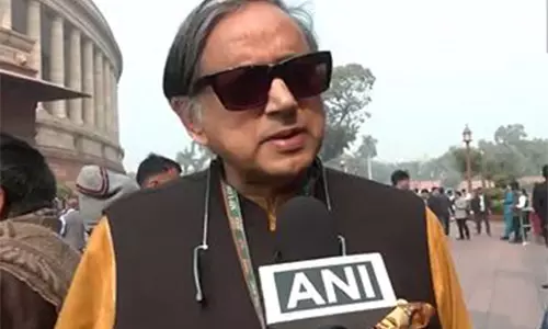 संसद ने अपना कर्तव्य नहीं निभाया, भारत के लोगों को निराश किया: Shashi Tharoor