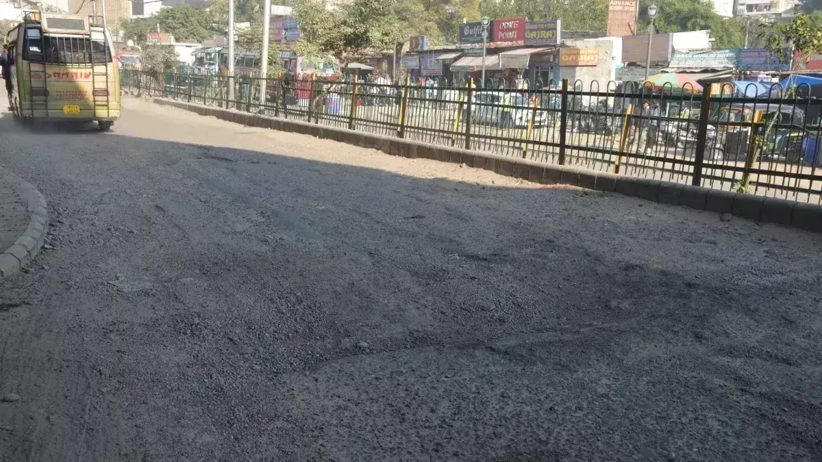Sahibabad: कड़कड़ मॉडल में बिछेगी सीवर लाइन, 9.82 करोड़ लागत आने का अनुमान Sahibabad: कड़कड़ मॉडल में बिछेगी सीवर लाइन, 9.82 करोड़ लागत आने का अनुमान