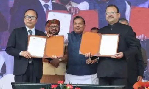 मणिपुर, UP ने एक भारत श्रेष्ठ भारत कार्यक्रम के लिए समझौता हस्ताक्षर किए मणिपुर, UP ने एक भारत श्रेष्ठ भारत कार्यक्रम के लिए समझौता हस्ताक्षर किए