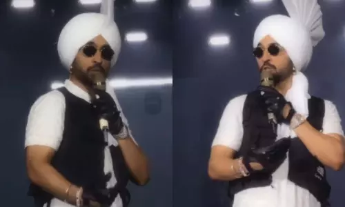Mumbai कॉन्सर्ट के दौरान दिलजीत दोसांझ ने सरकार की सलाह पर प्रतिक्रिया दी, Video... Mumbai कॉन्सर्ट के दौरान दिलजीत दोसांझ ने सरकार की सलाह पर प्रतिक्रिया दी, Video...
