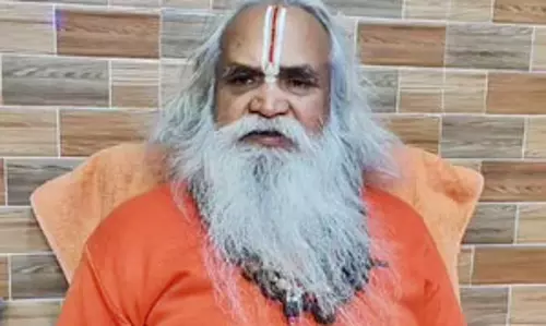नए विषयों को उठाकर देश में अशांति पैदा करना उचित नहीं : डॉ. वेदांती महाराज नए विषयों को उठाकर देश में अशांति पैदा करना उचित नहीं : डॉ. वेदांती महाराज