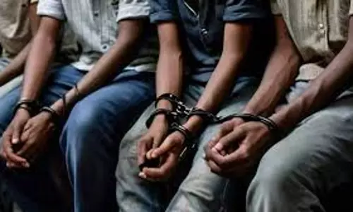 Sitapur: महिला खनन अधिकारी पर हमला करने वाले चार आरोपी गिरफ्तार