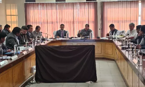 Bharatpur: स्टेट रिव्यू मिशन के तहत चिकित्सा संस्थानों का 16 टीमों ने किया निरीक्षण Bharatpur: स्टेट रिव्यू मिशन के तहत चिकित्सा संस्थानों का 16 टीमों ने किया निरीक्षण