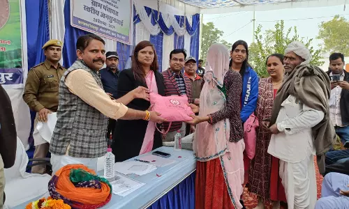 Jaipur: सुशासन सप्ताह के दूसरे दिन विशेष ग्राम सभा का हुआ आयोजन