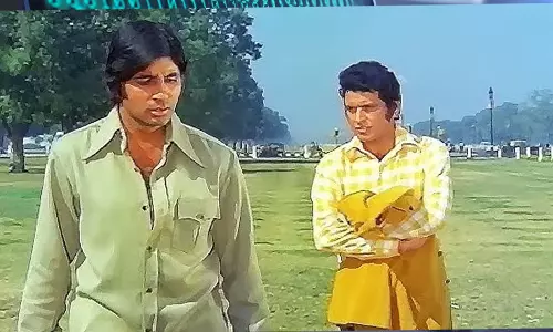 Manoj Kumar की फिल्म रोटी कपड़ा और मकान के 50 साल पूरे होने का जश्न