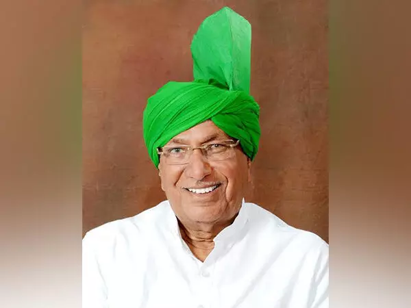 हरियाणा सरकार ने Om Prakash Chautala के निधन के बाद राज्य के स्कूलों में अवकाश घोषित किया