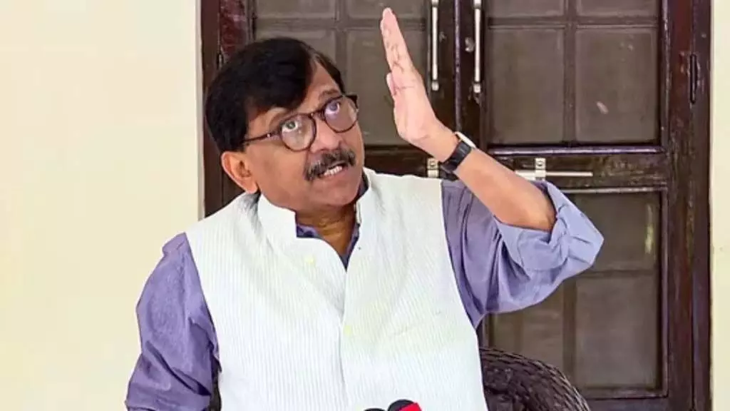 Sanjay Raut के घर छापेमारी मामले में मुंबई पुलिस की बड़ी जानकारी