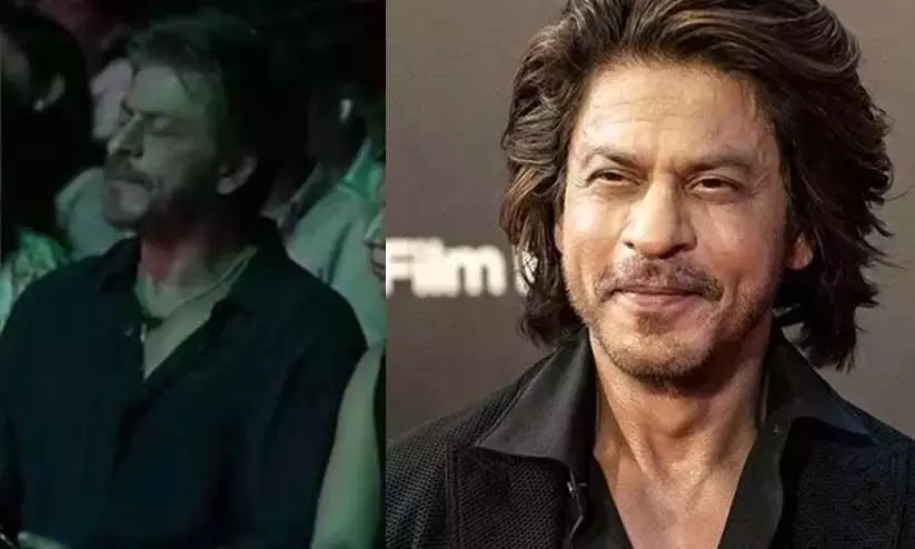 Shahrukh Khan के स्टेज पर उतरे बेटे अबराम के दोस्त: भावुक हुए एक्टर, वीडियो