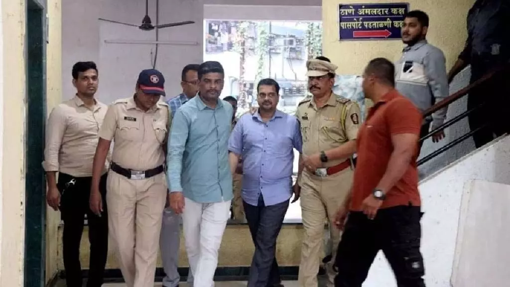 कल्याण हमला मामला: अखिलेश शुक्ला और अन्य आरोपियों को 6 दिन की पुलिस हिरासत में