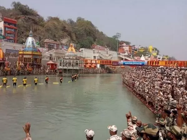 Maha Kumbh-2025 में सांस्कृतिक कार्यक्रमों के लिए 20 स्थानों पर लघु मंच बनाए जाएंगे