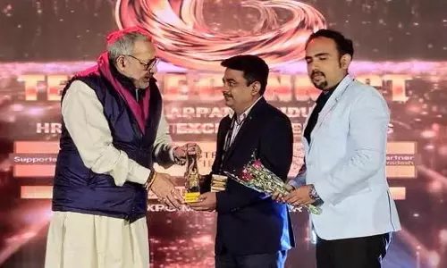Textile industry, ऐतिहासिक मानव संसाधन शिखर सम्मेलन की मेजबानी की