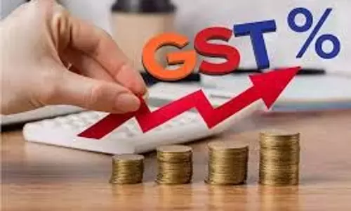 GST meeting today, बीमा प्रीमियम पर कर कटौती पर चर्चा