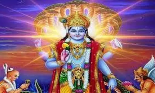 Saphala Ekadashi 2024: साल की आखिरी एकादशी पर भगवान विष्णु को जरूर चढ़ाएं ये चीजें Saphala Ekadashi 2024: साल की आखिरी एकादशी पर भगवान विष्णु को जरूर चढ़ाएं ये चीजें