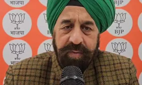 केजरीवाल सिर्फ पब्लिसिटी स्टंट करते हैं, बाबा साहेब के दिखाए रास्ते पर चलने की बात नहीं करते : आरपी सिंह केजरीवाल सिर्फ पब्लिसिटी स्टंट करते हैं, बाबा साहेब के दिखाए रास्ते पर चलने की बात नहीं करते : आरपी सिंह