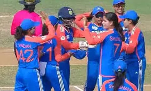 आयुषी ने चार विकेट लिए, भारत फाइनल में पहुंचा