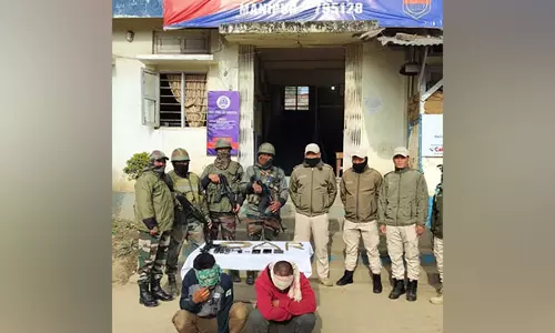Manipur: सुरक्षा बलों ने 2 लोगों को गिरफ्तार किया, हथियार और गोला-बारूद बरामद किया