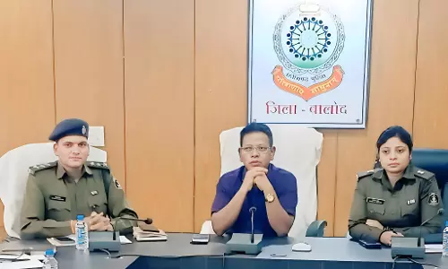 जिले में अपराध नियंत्रण के लिए बालोद पुलिस की हुई समीक्षा बैठक