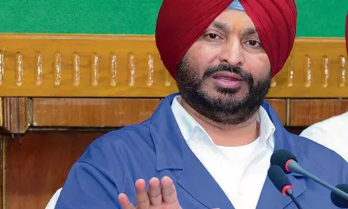 punjab : नेताओं ने पार्टी कार्यकर्ताओं के खिलाफ ‘फर्जी’ मामलों को लेकर पुलिस से कहा