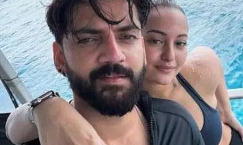 सोनाक्षी सिन्हा और जहीर खान ने ग्रेट बैरियर रीफ में गोता लगाया सोनाक्षी सिन्हा और जहीर खान ने ग्रेट बैरियर रीफ में गोता लगाया