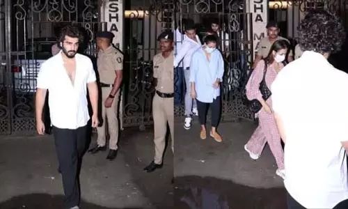 Arjun Kapoor ने मलाइका अरोड़ा के लिए वहां मौजूद रहना एक ‘आवेग’ बताया Arjun Kapoor ने मलाइका अरोड़ा के लिए वहां मौजूद रहना एक ‘आवेग’ बताया