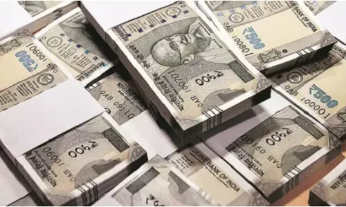 Chapra: एक बैंक खाता से करोड़ों रुपये की जमा व निकासी का मामला सामने आया